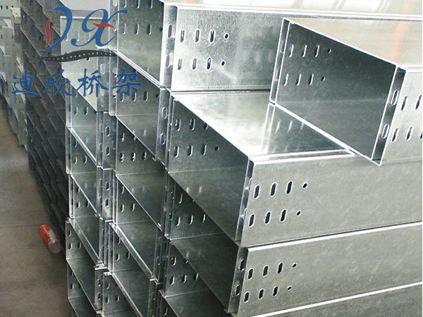 镀锌桥架